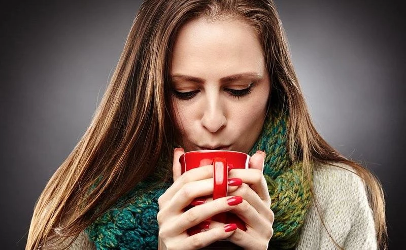 Κάψιμο στη γλώσσα: Πώς να το ξεφορτωθείτε απλά και γευστικά (Βίντεο)